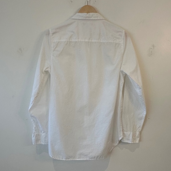Gap Crisp White Boyfriend Fit Button Down Shirt - Picture 2 of 5
